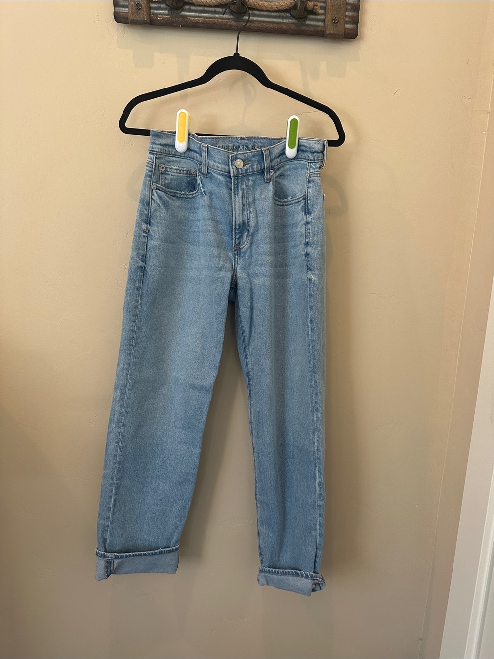 American Eagle Super High Rise Straight Jean